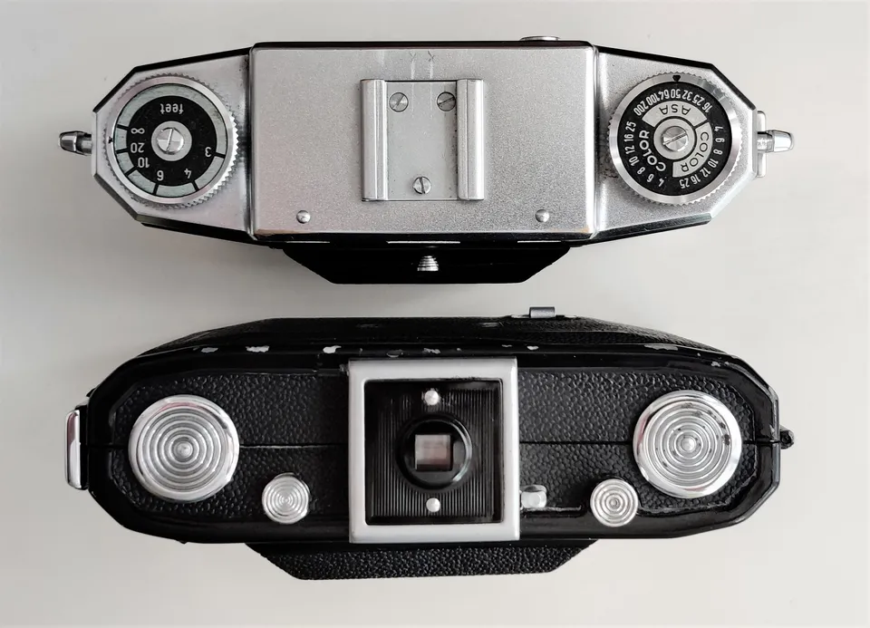 Above: Contina II. Bottom: Semi Leotax