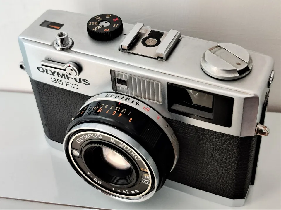 Isometric view of Olympus 35RC