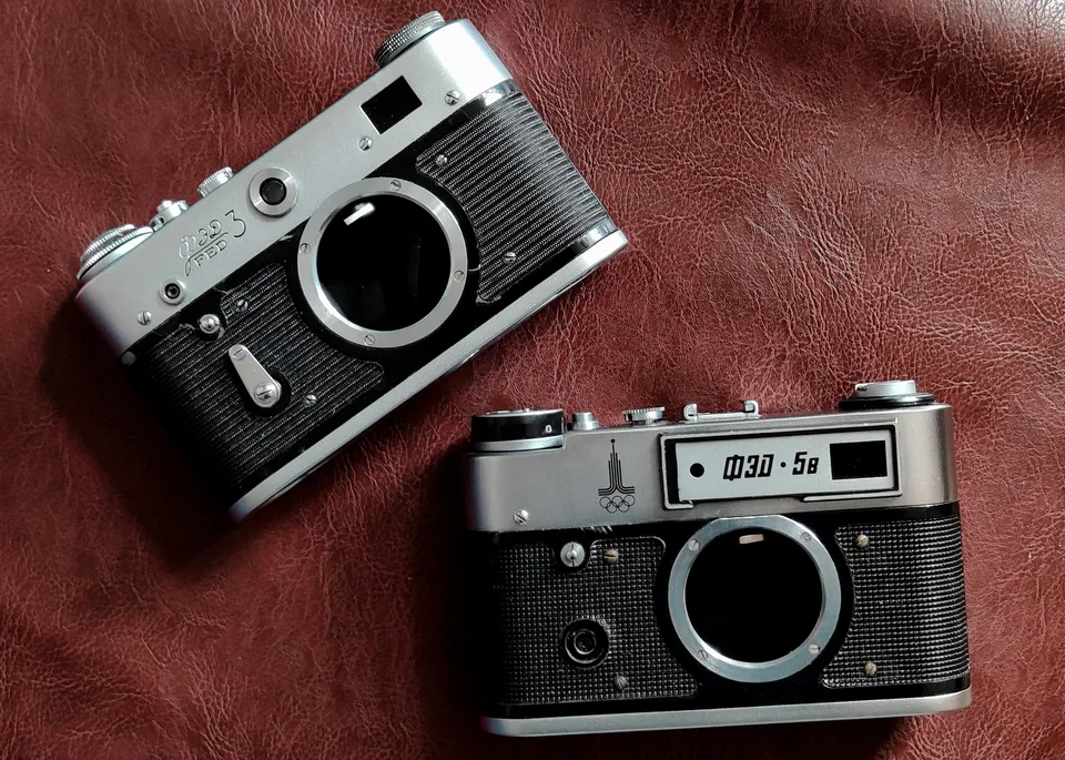 Crappy unusable cameras