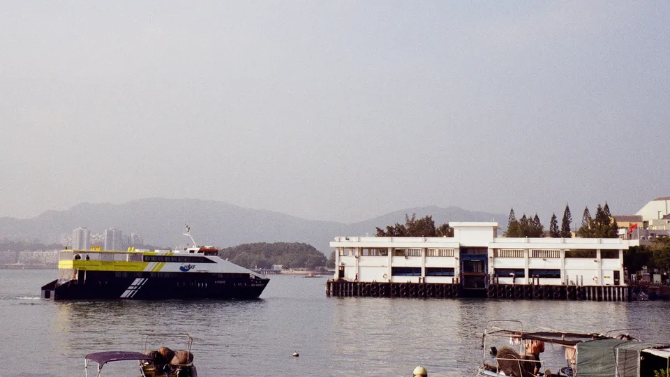 Peng Chau Pier