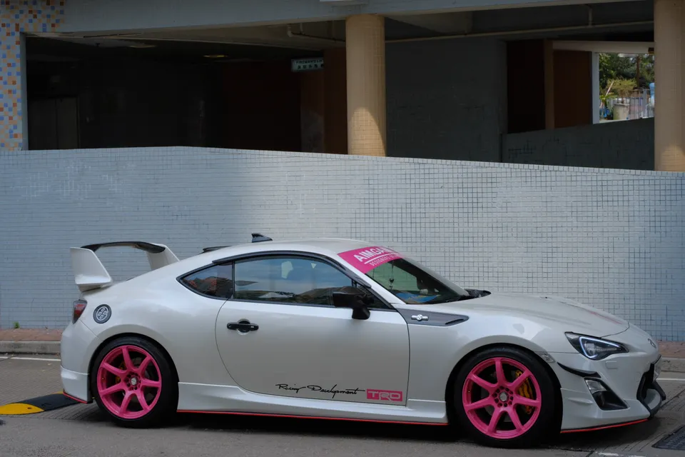 A good looking car in color
