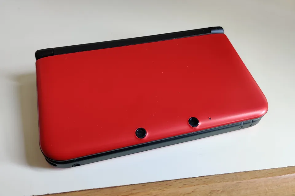 Nintendo 3DS XL