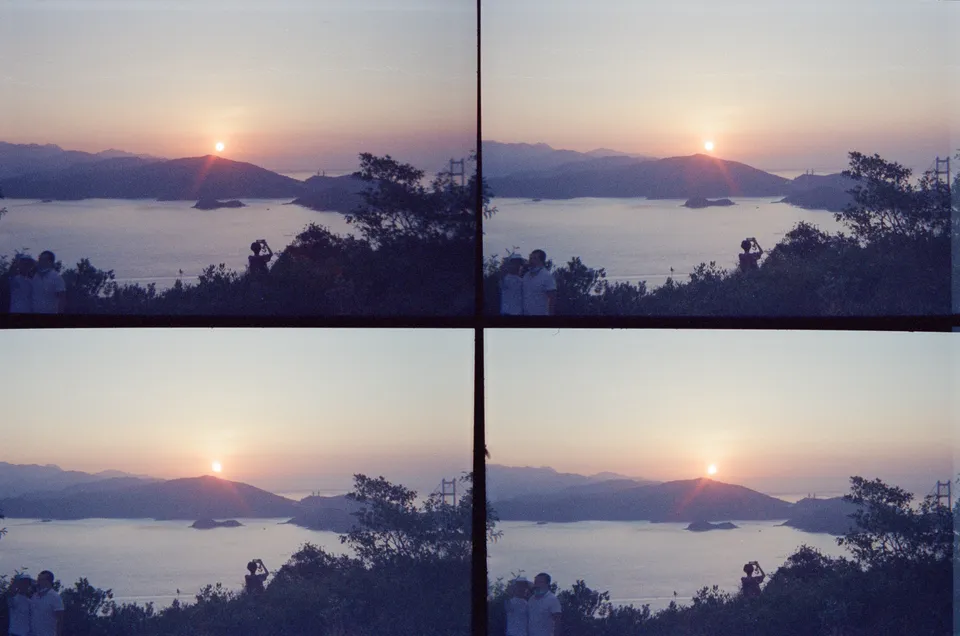 One frame with 4 images
